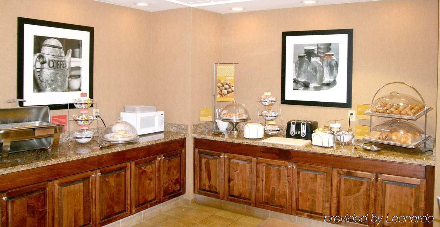 Hampton Inn & Suites Dothan Restaurant photo