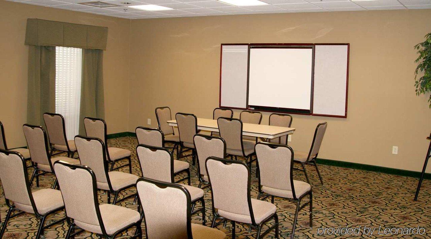 Hampton Inn & Suites Dothan Business photo
