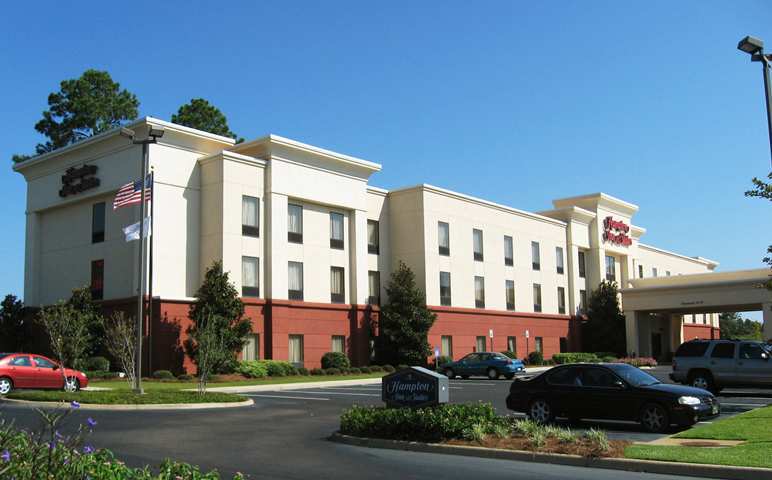 Hampton Inn & Suites Dothan Exterior photo